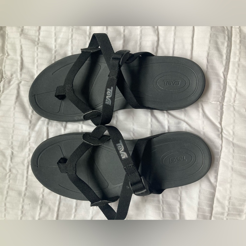 Women’s Teva Ascona Flip Outdoor Sandals